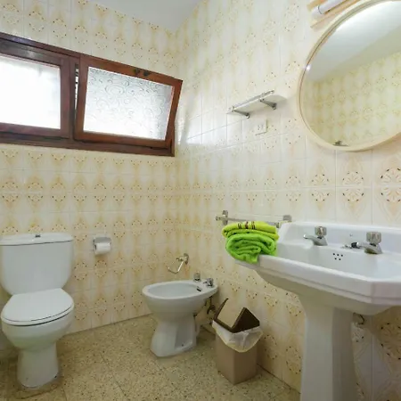 Quaint In With Sea Nearby Апартаменты *