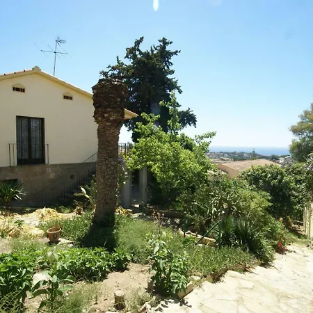 Апартаменты Quaint In With Sea Nearby Льорет-де-Мар