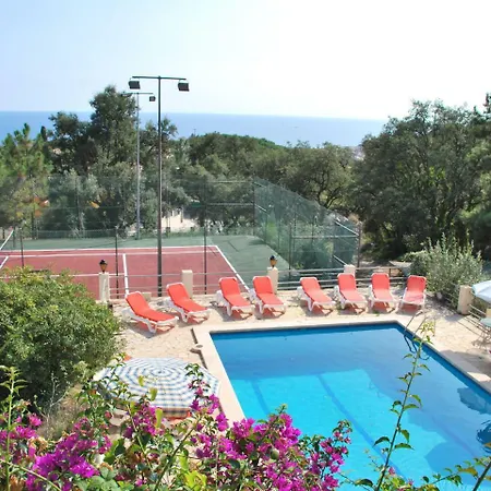 Апартаменты Quaint In With Sea Nearby Льорет-де-Мар